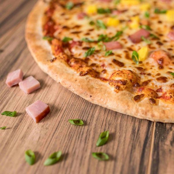 Hawaiian Ham and Pineapple Pizza | Rich's Canada