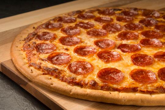 Traditional Cheese & Pepperoni Pizza | Rich's Canada