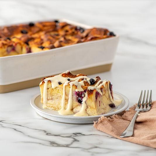 Creme Anglaise Bread Pudding | Rich's Canada