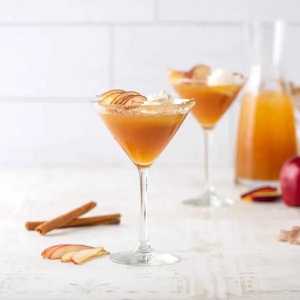 Spiced Appletini with On Top® Original Whipped Topping | Rich's Canada