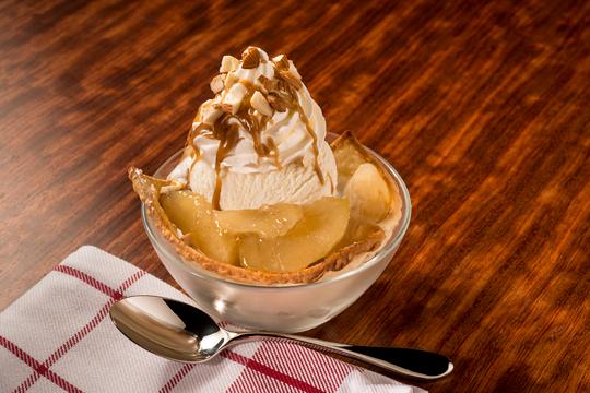 Apple Tart with Vanilla Bean Ice Cream | Rich's Canada